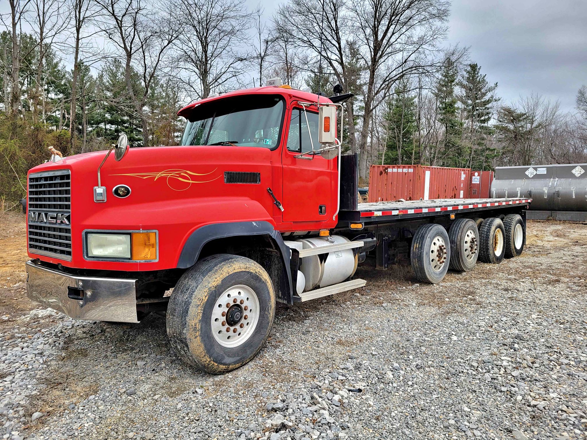 1999 Mack CL713