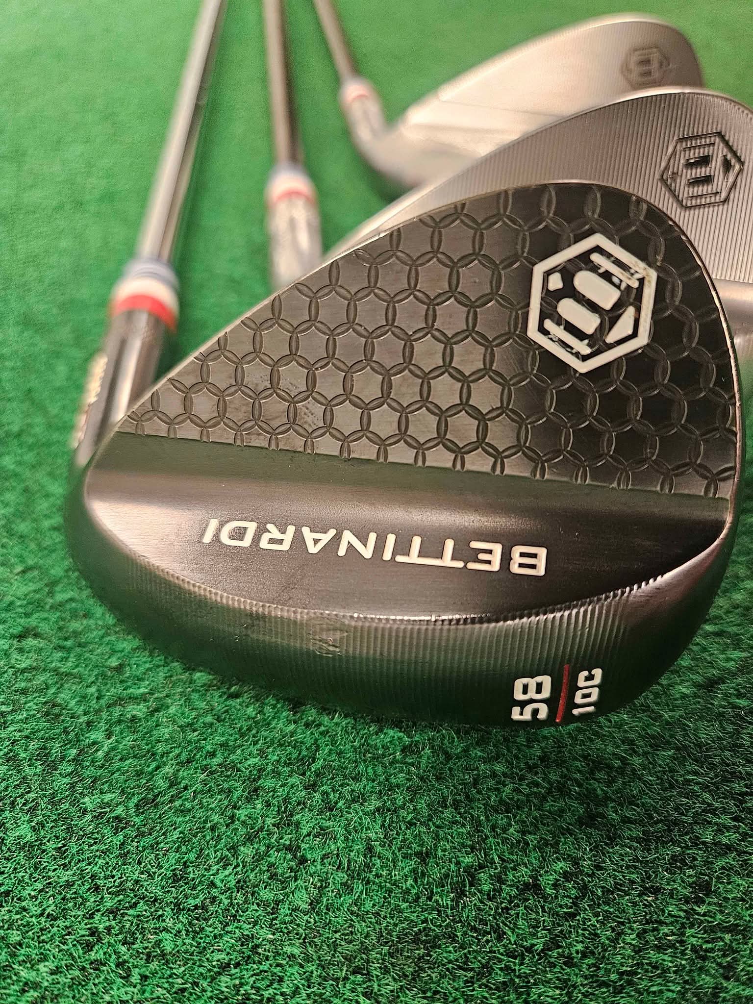 HLX 5.0 FORGED and HLX 3.0 FORGED Golf Wedges for Sale