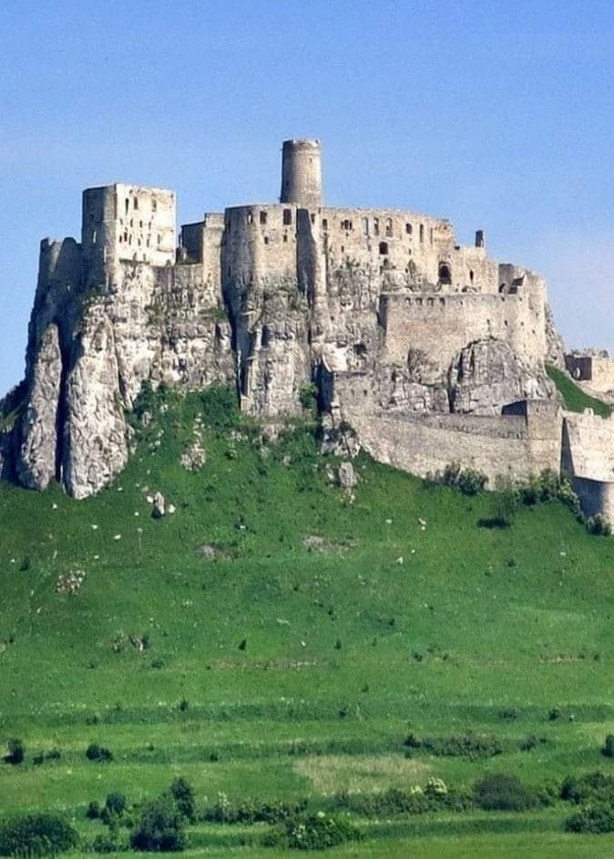 Unique - Spiš Castle, located in Slovakia, is one of the largest castle ...