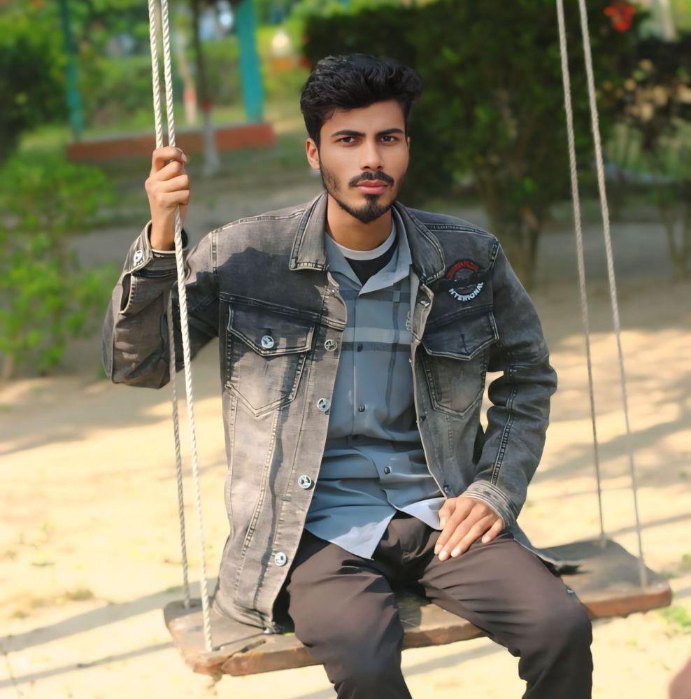 Md Azad