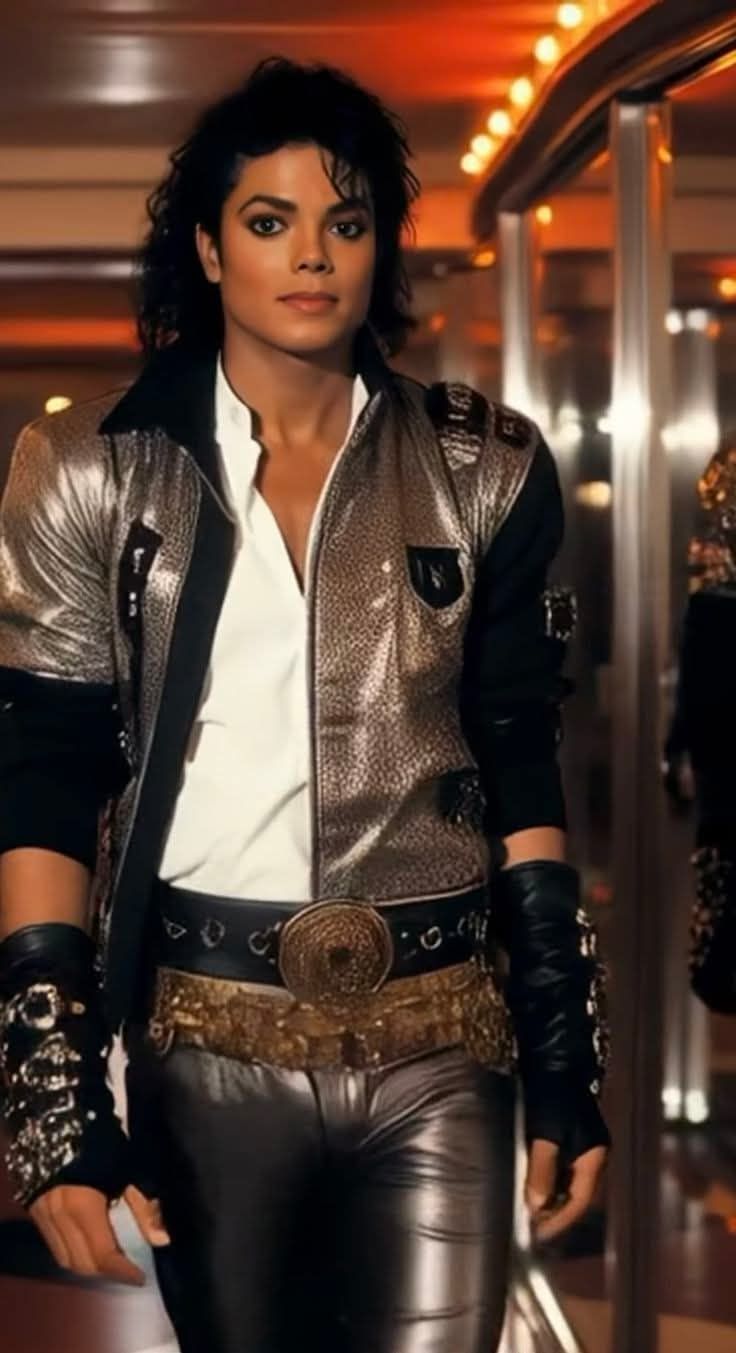 Super legendary star ✨🌠❤️💓💕🌺Michael Jackson (1958–2009) was