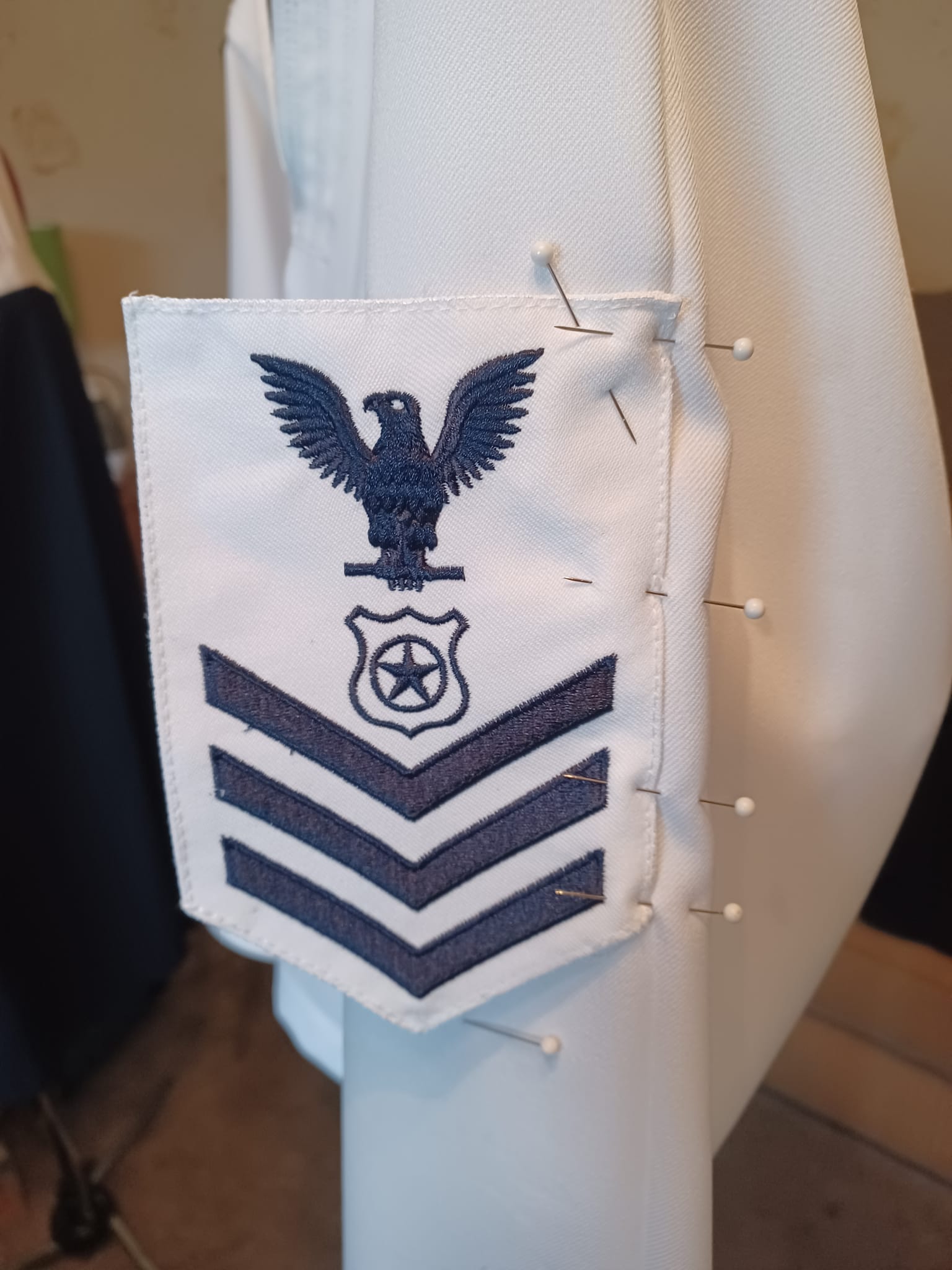 how to sew patches on navy dress blues Where military uniform? Size:L 12-14 LowStock:44186697072691 Bella Cullen, Blue dress,