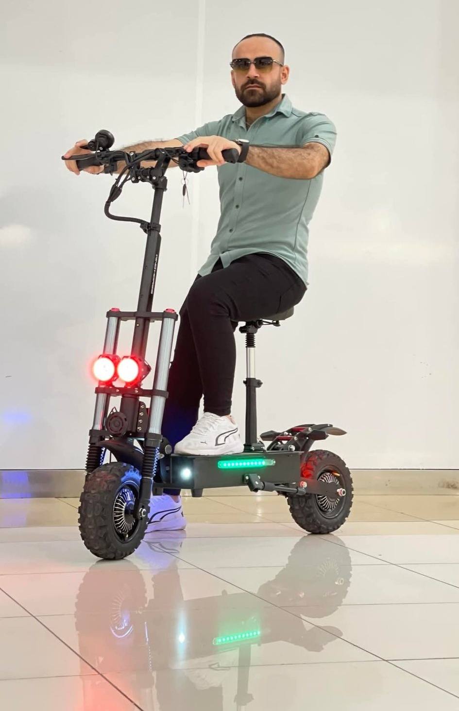 M&R electric scooter | Dubai