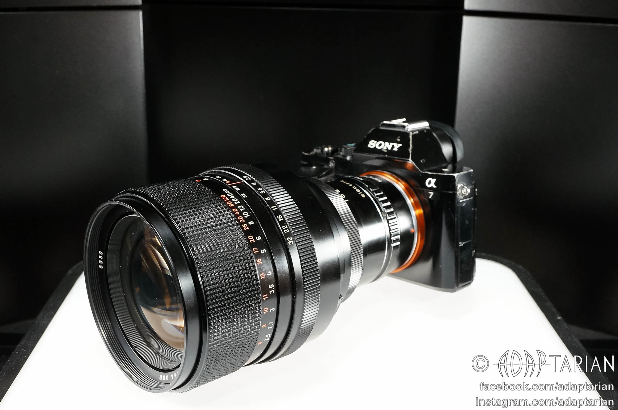 Carl Zeiss Sonnar 180/2.8 lens on Sony A7