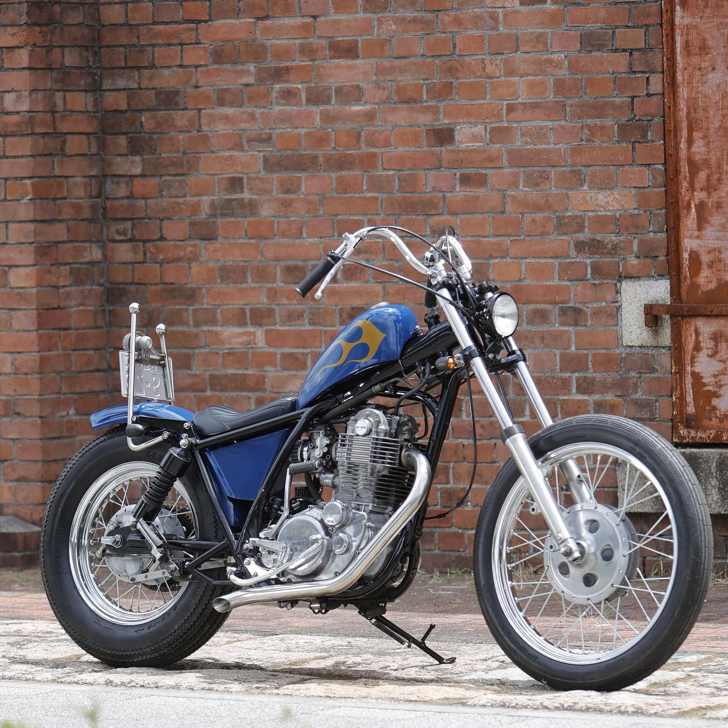 Chopper time with this beauty - a custom Suzuki SR400 in 