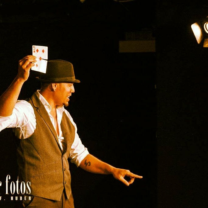 Brandon Rabe - Magician