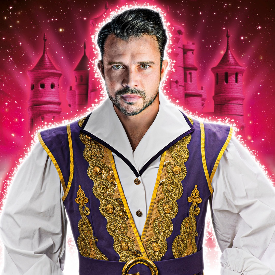 🗣️PANTO CAST ANNOUNCEMENT! We are... - Theatre Royal Bath | Facebook