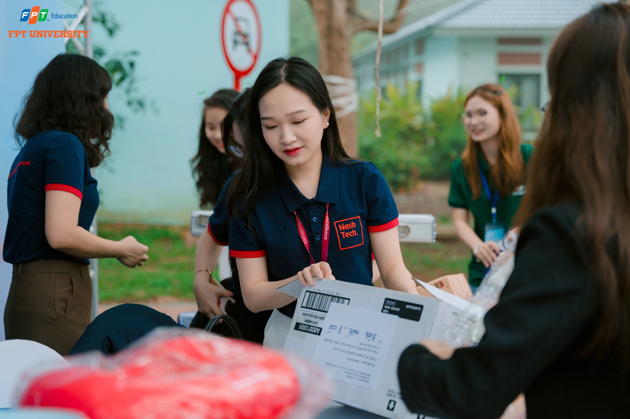 FPT University Career added a new... - FPT University Career