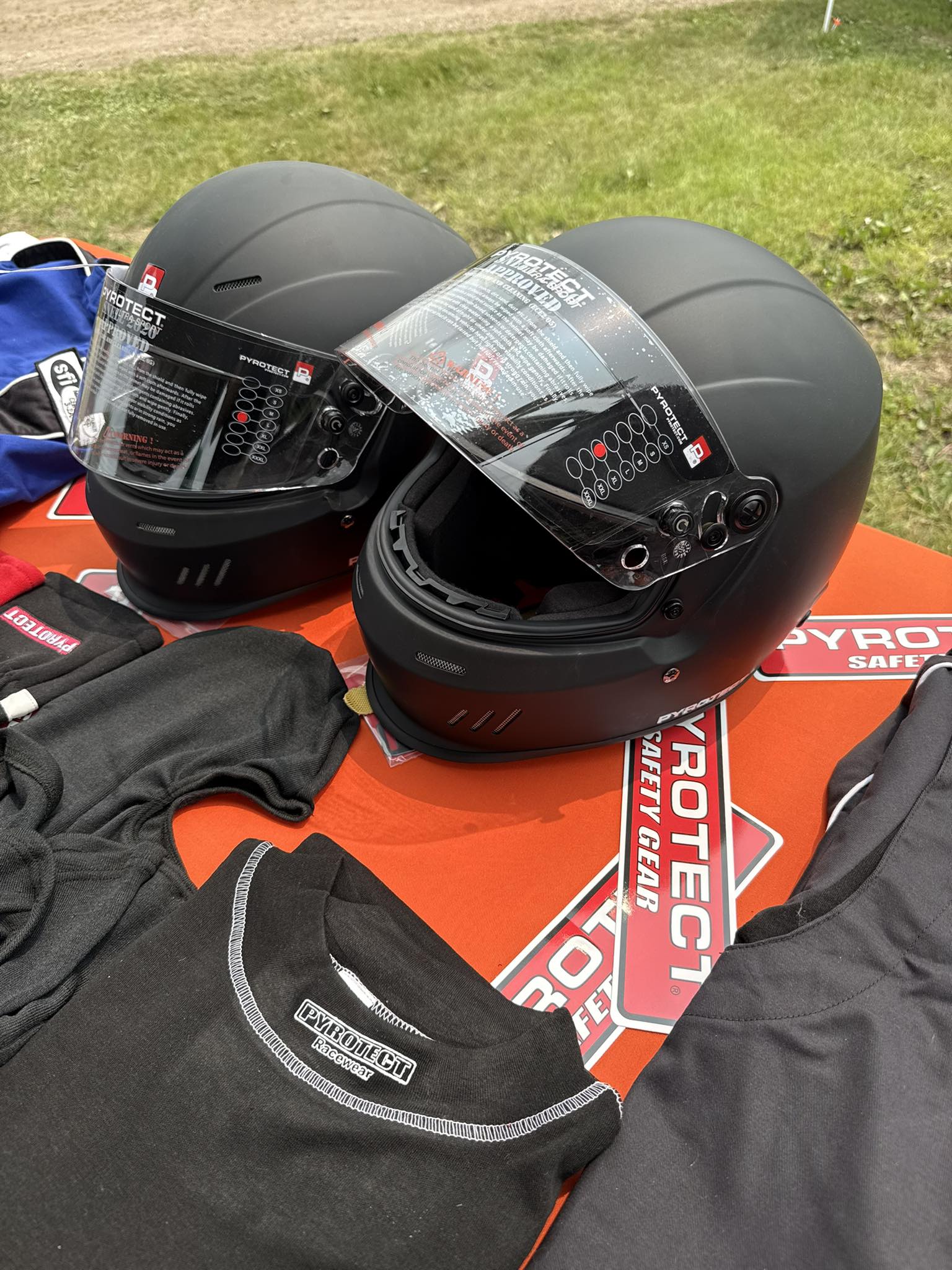 arai helmet coupon code Helmets Corsair-X Cadalora Restyle XS Features intermediate oval shape which fits the majority of head shapes in the North American markets Arai - Corsair-X Helmets