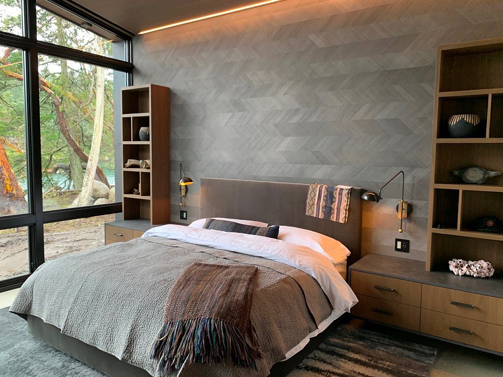 ソフィア✨ More and more we are able to use LED lighting in our designs in