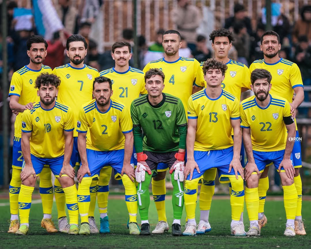 سوپاس هەریەکێک ئەکەم تا ئێستا بە لایکێک یان کۆمنێتێک پشتگیری کردووم ...