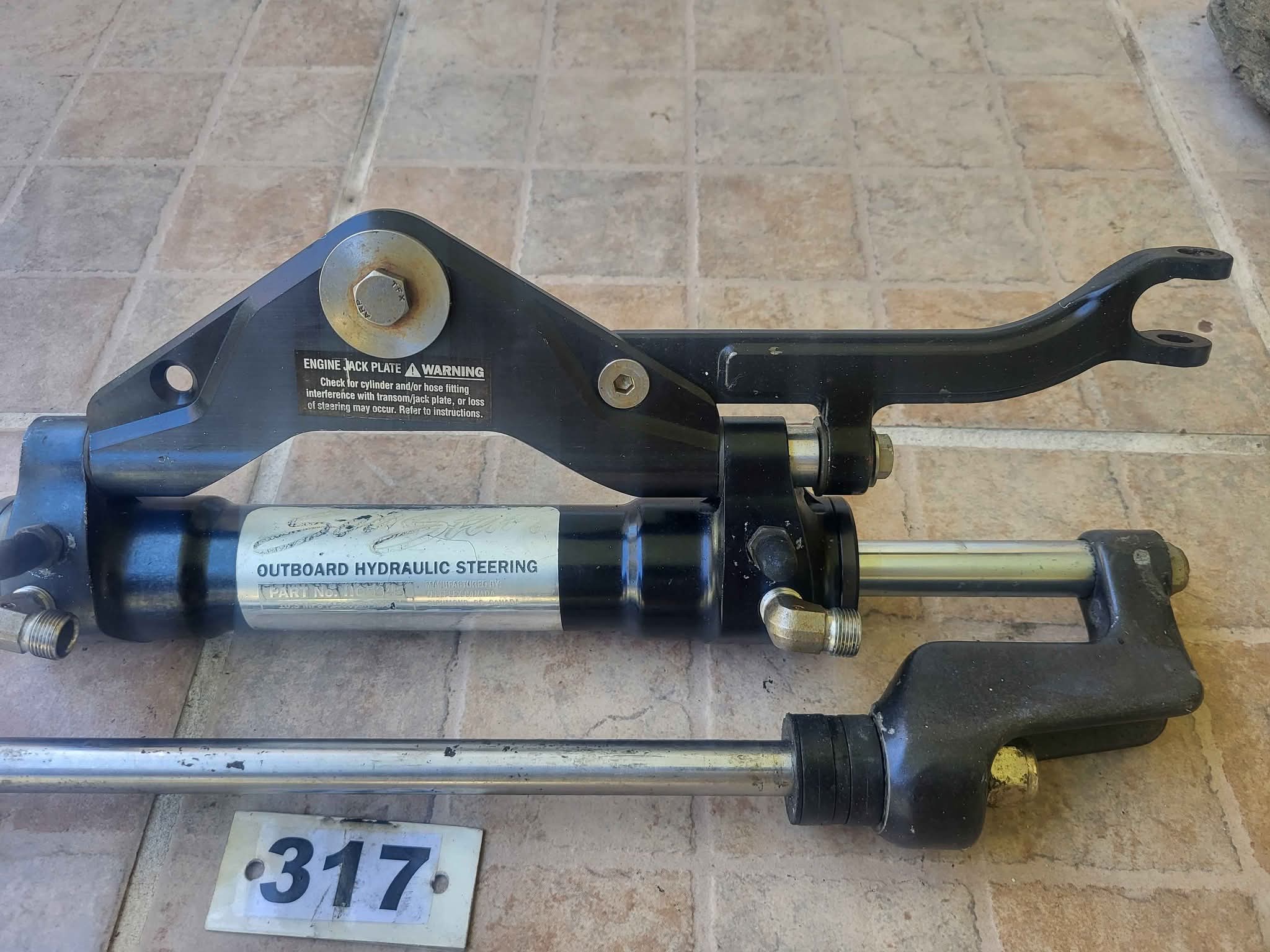 SeaStar Hydraulic Steering Cylinder HC5345 with Twin Engines Kit - Car ...