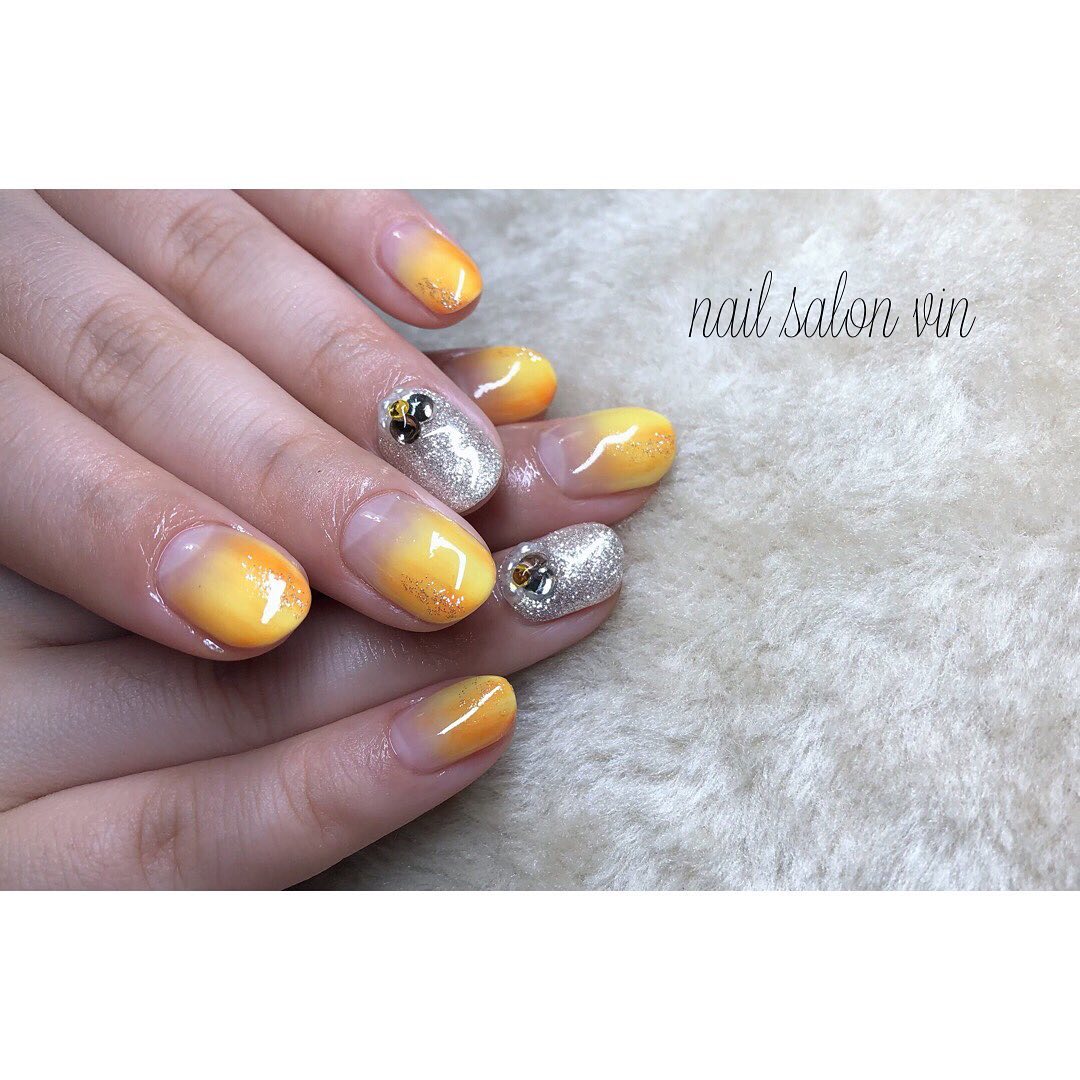ネイルサロンvin ヴィン Home Facebook