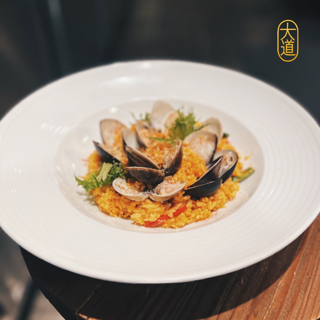Avenue 大道 - 南洋叻沙蛤蠣燉飯 Laksa Clams Risotto . . . #大道咖啡... | Facebook