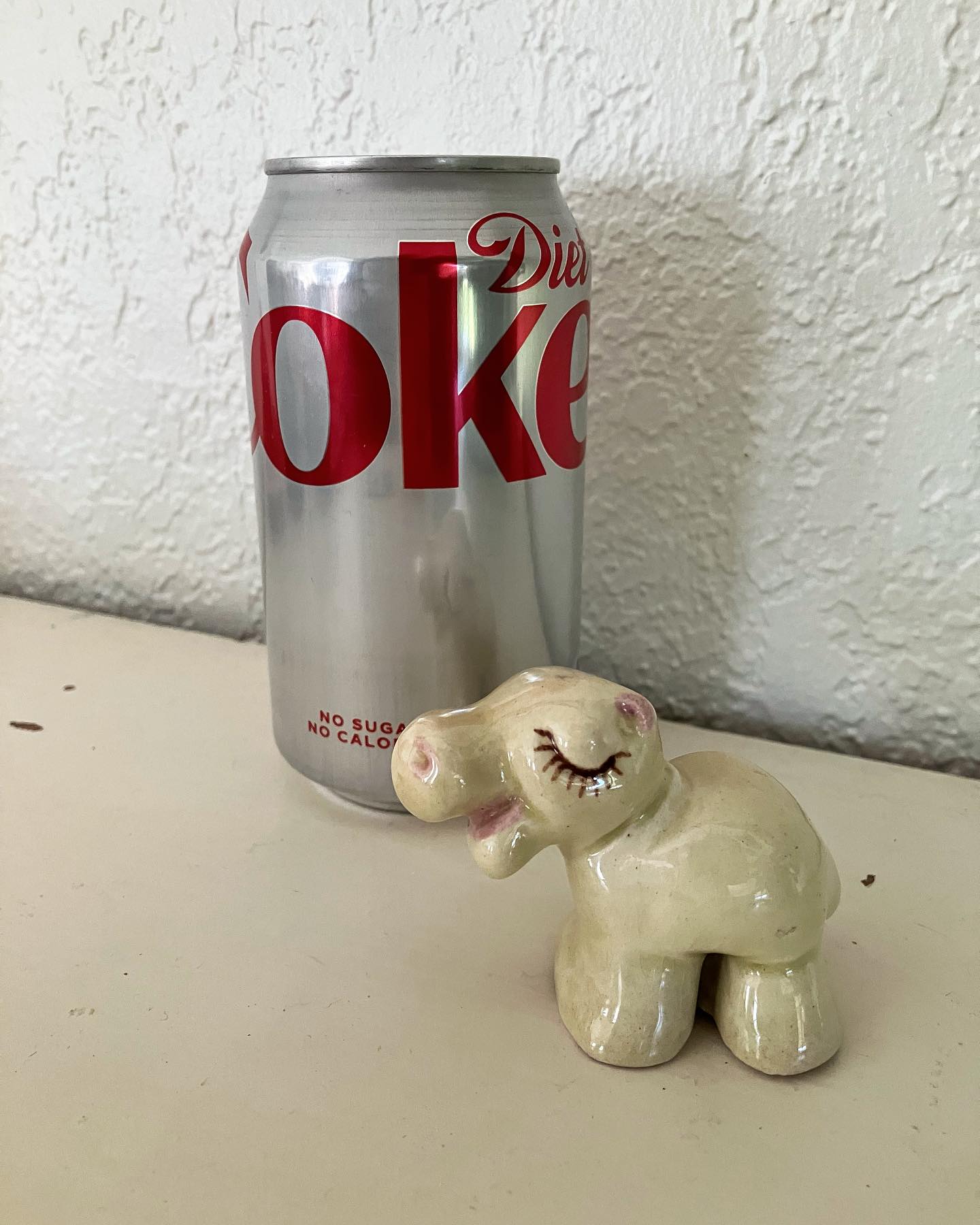 Vintage Japanese pottery house hippo figurine found at online auction