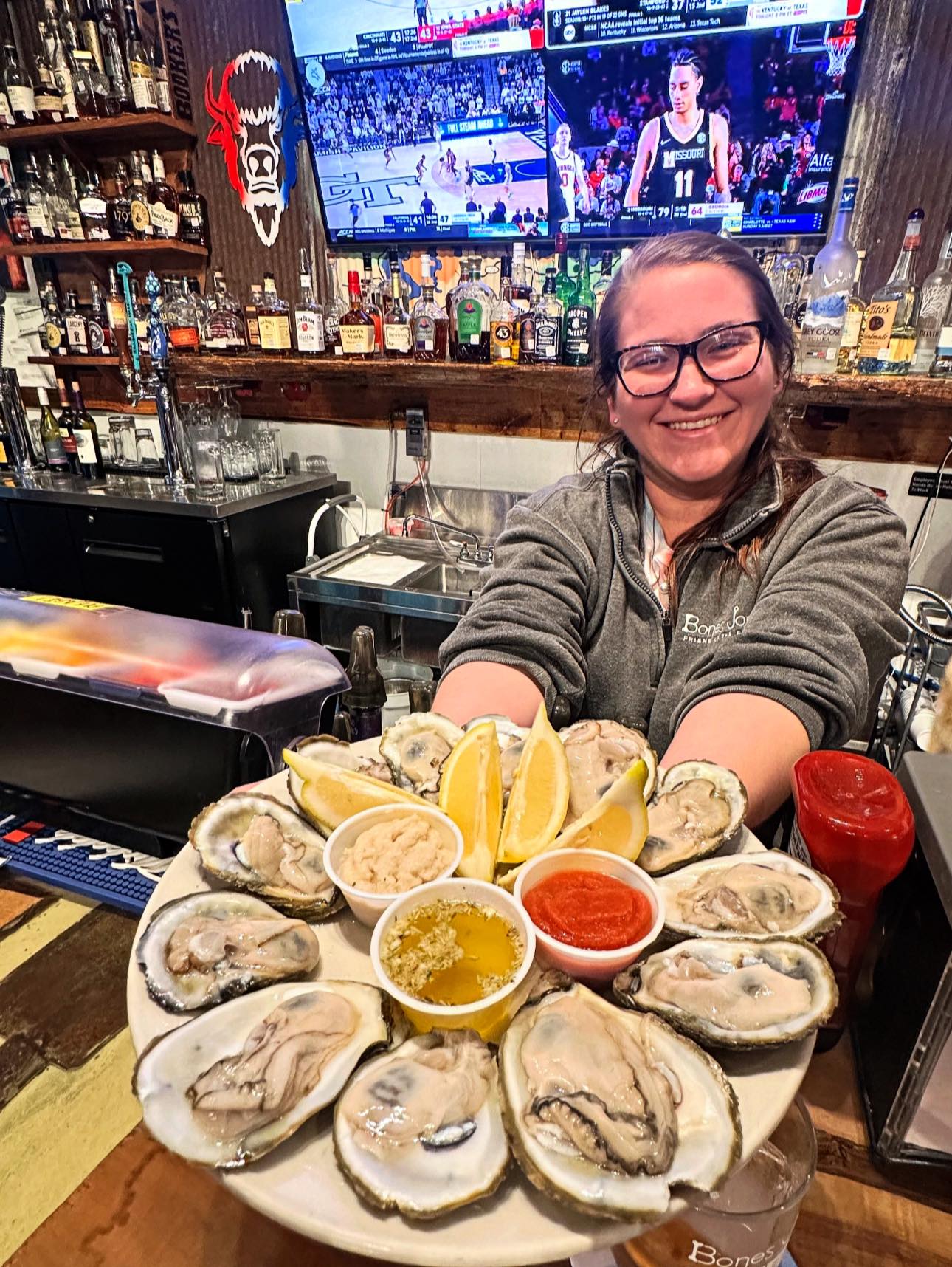 What is the dress code at Jones Oyster Co. downtown?