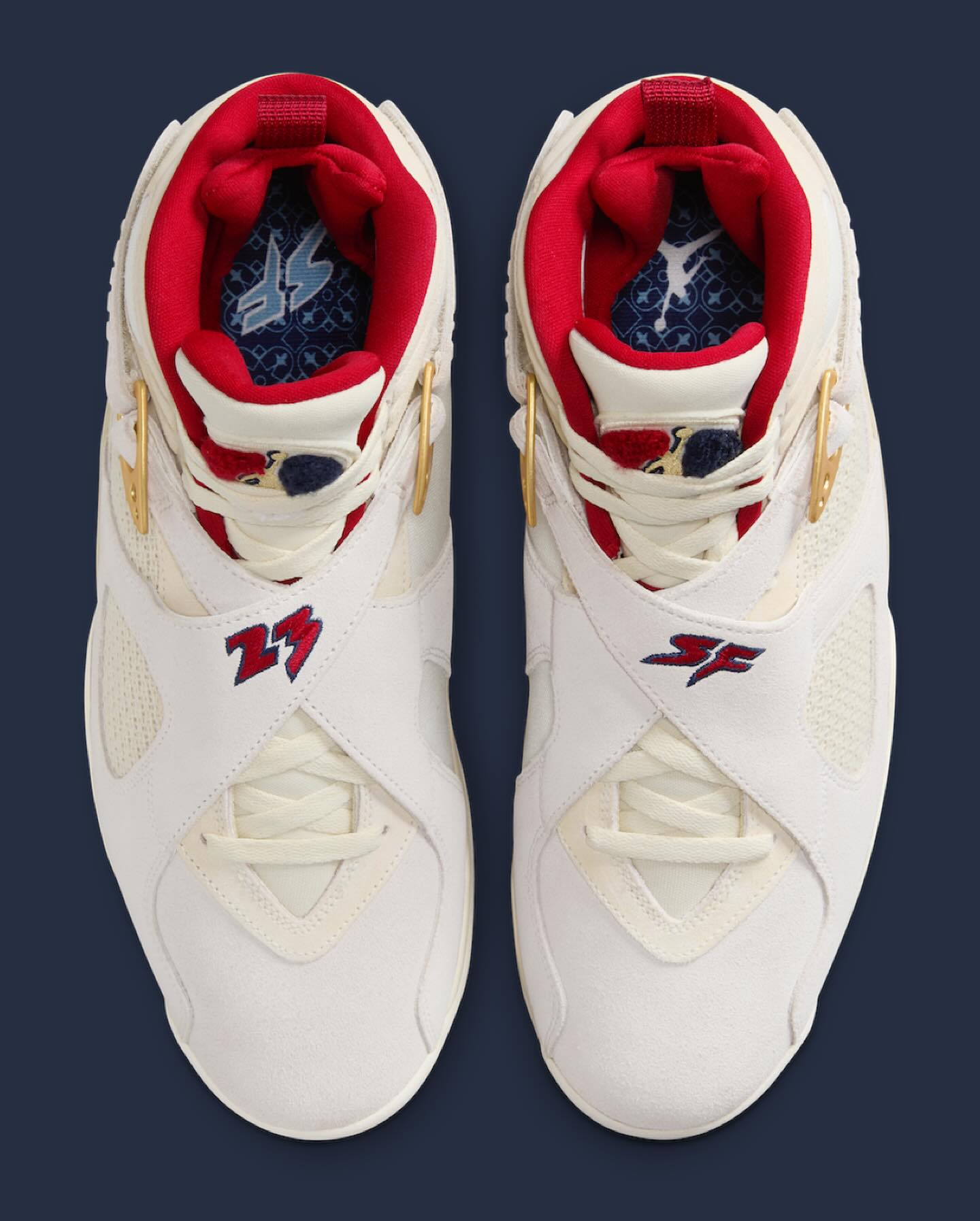 Official look at the #Solefly x Air Jordan 8 #MiCasaEsSuCasa set 