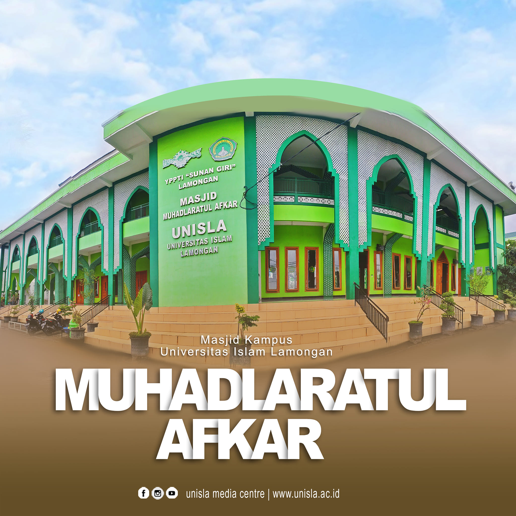 UNISLA - Masjid kampus Universitas Islam Lamongan, diberi... | Facebook