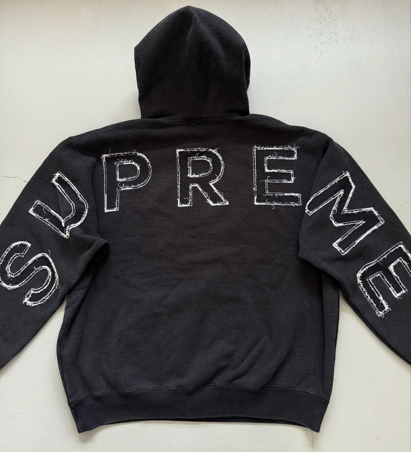 ✨Supreme Frayed Hoodie size: XL ?Downtown Spartanburg, SC