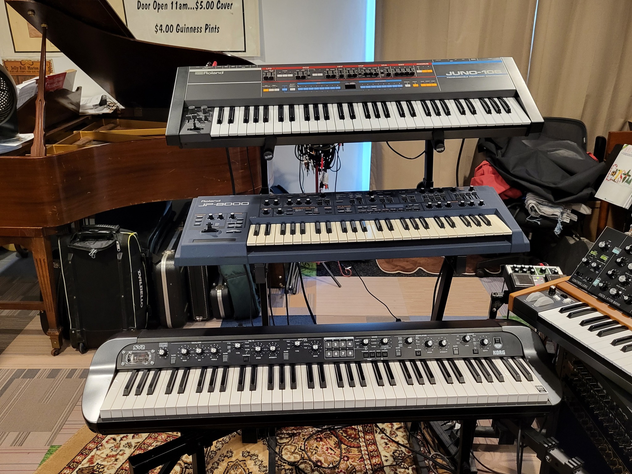 Roland JP 8000 , meets Novation Supernova 2 .