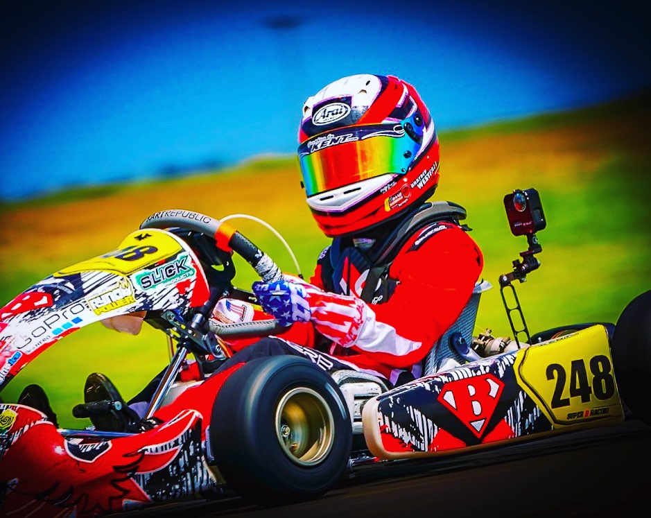 Super B Racing - Happy 4th 🇺🇸 @minus_273 gloves for the... | Facebook