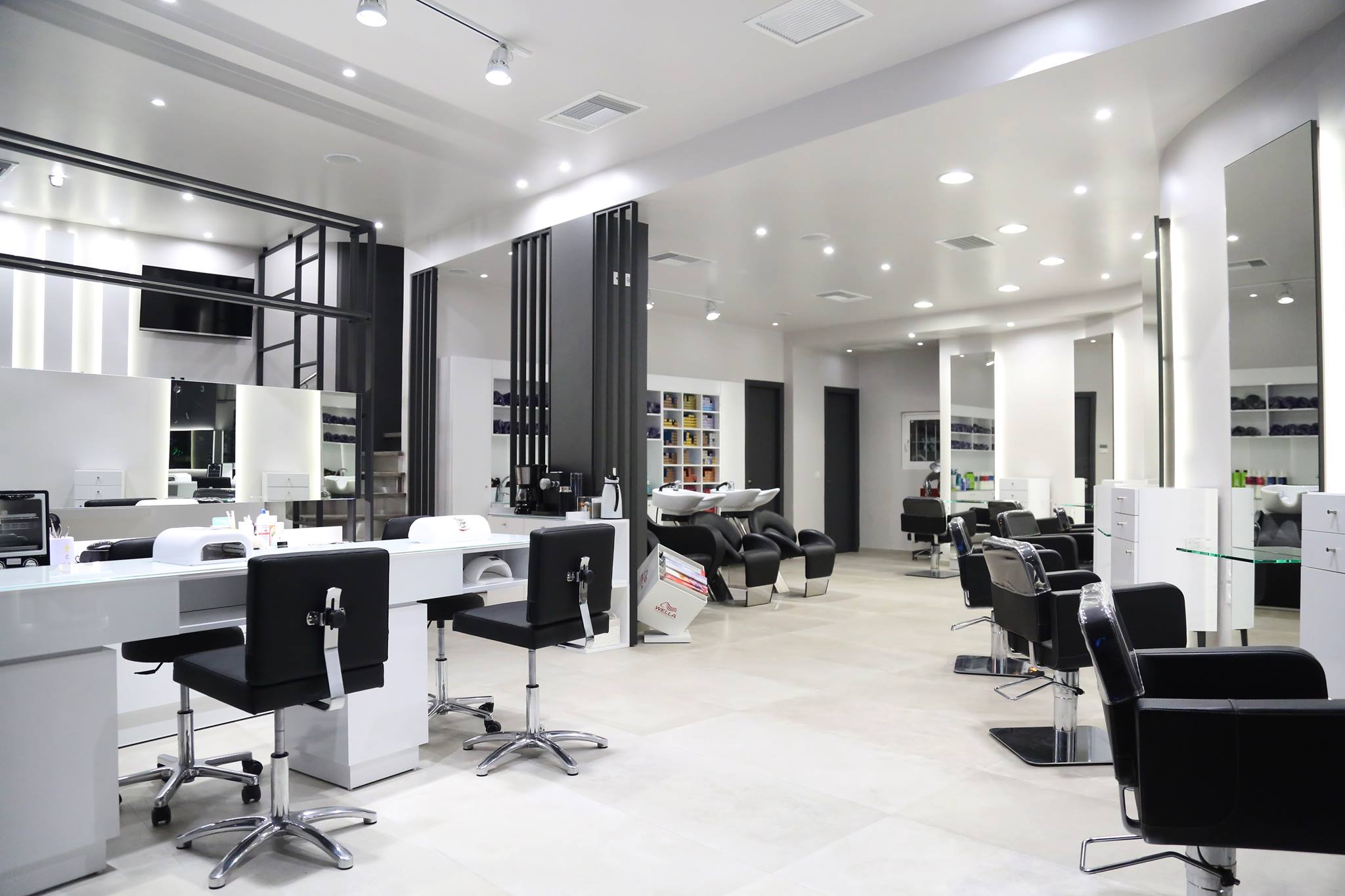 costas-papakostopoulos-coiffure-kifissia
