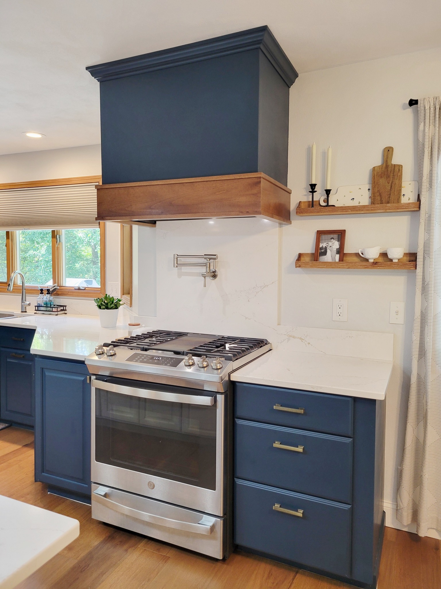 JBee Designs - Jena Parks, CKBD | Macomb IL