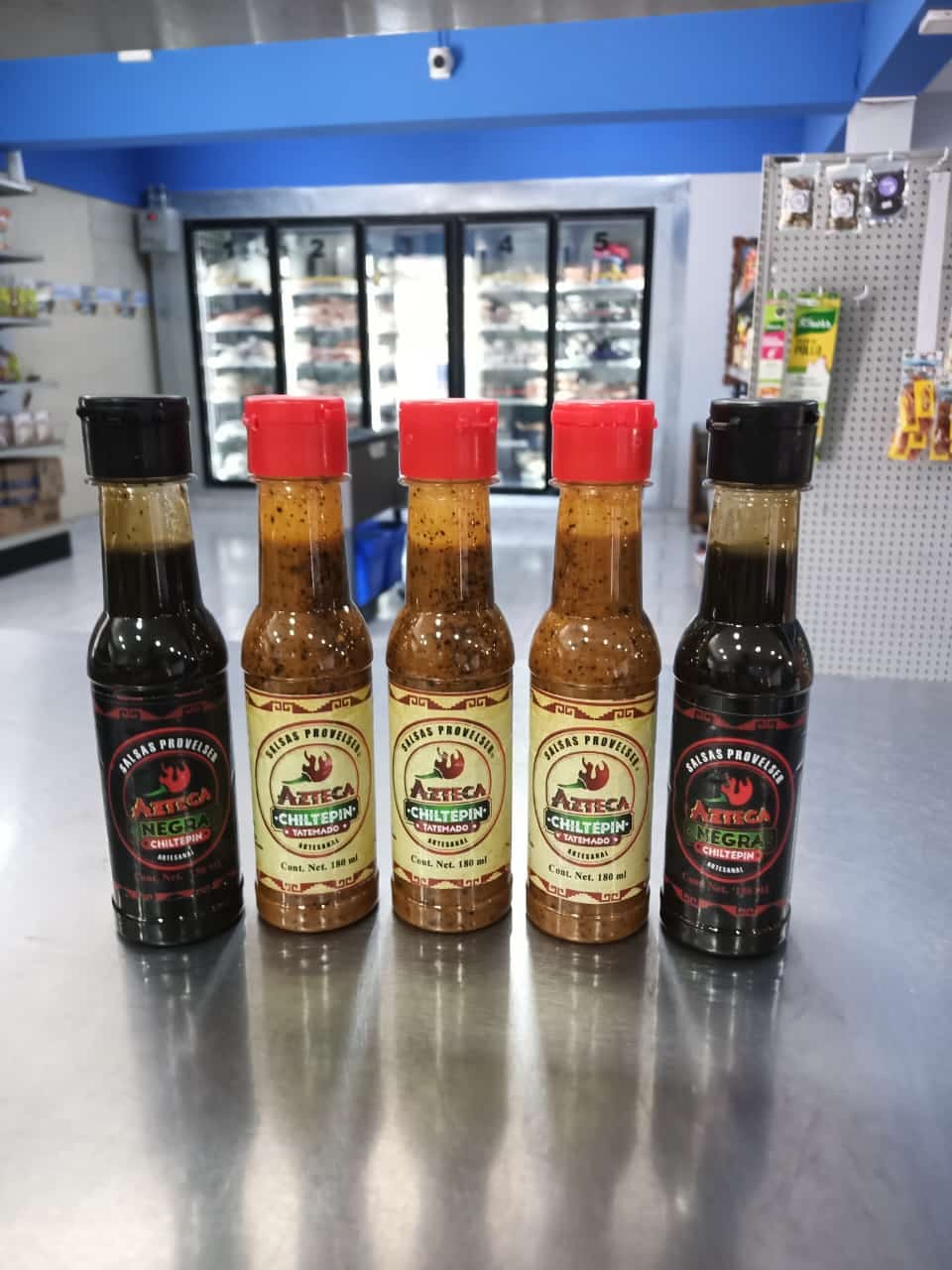 Salsa azteca de chiltepin tatemado | Ensenada