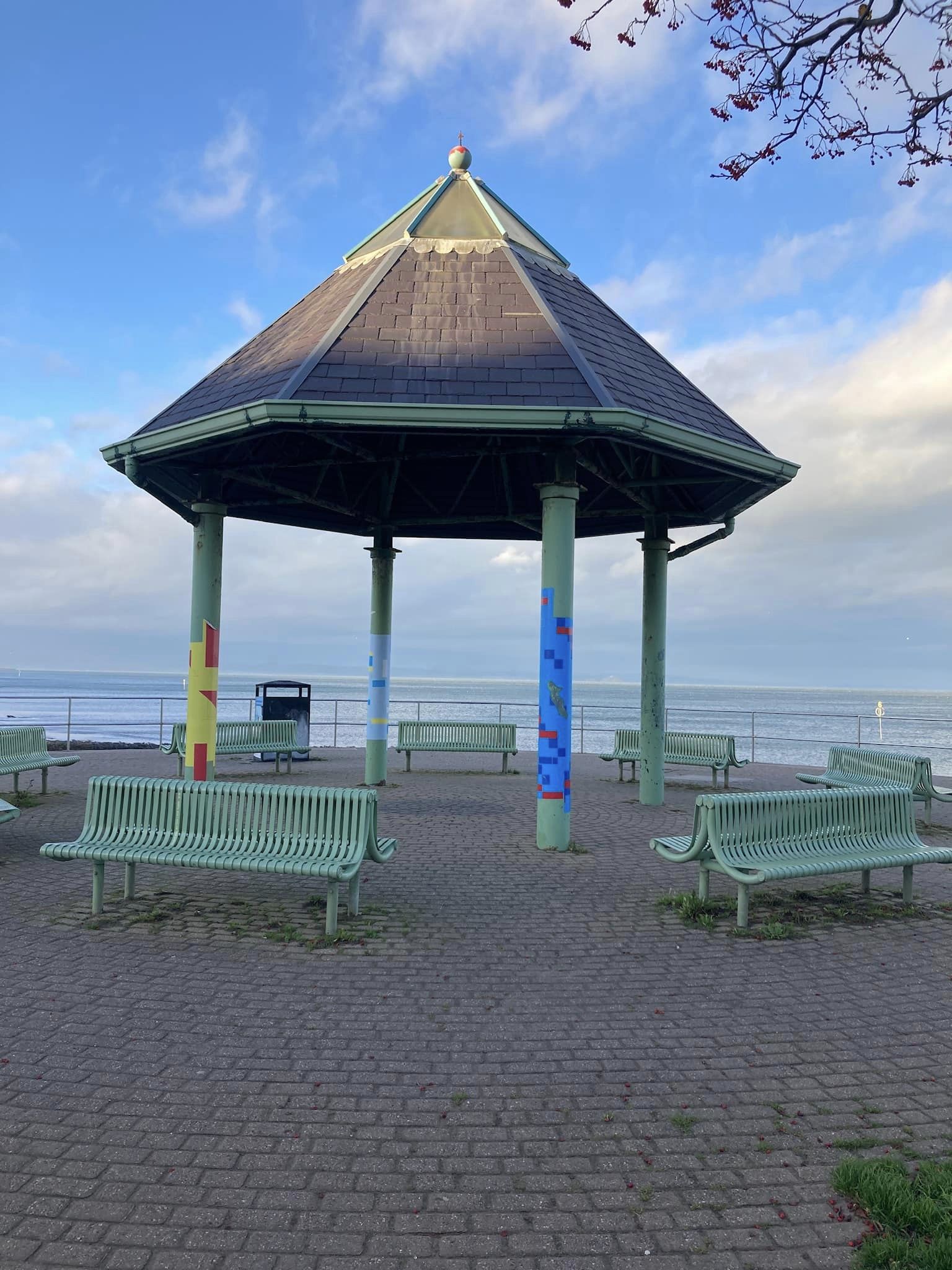 Joppa Rocks - It's very sad how the lovely bandstand has...
