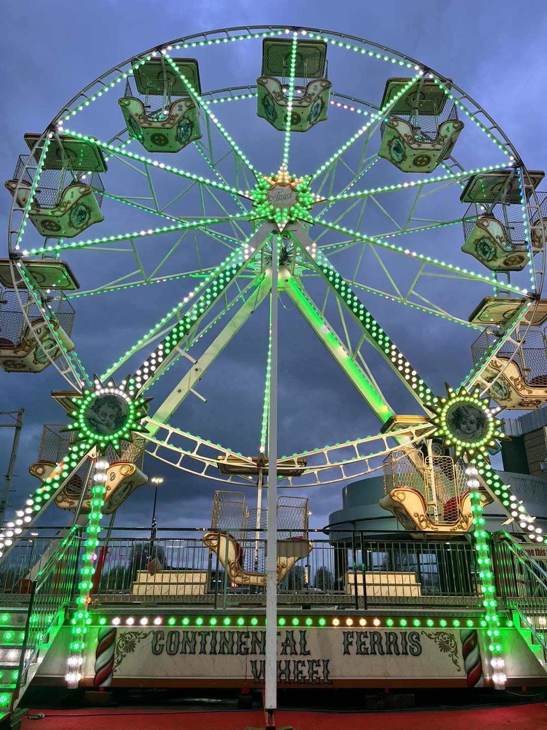 Harry - 🎡🎡🎡🎡🎡🎡New Ride🎡🎡🎡🎡🎡🎡 @ Wolverhampton West Park 2023 Come and ...