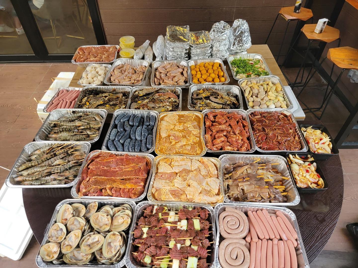 剛完成50人BBQ聚會，多謝支持！🫶🏻... - HERE WE ARE Catering 到會服務（瘋人院） | Facebook