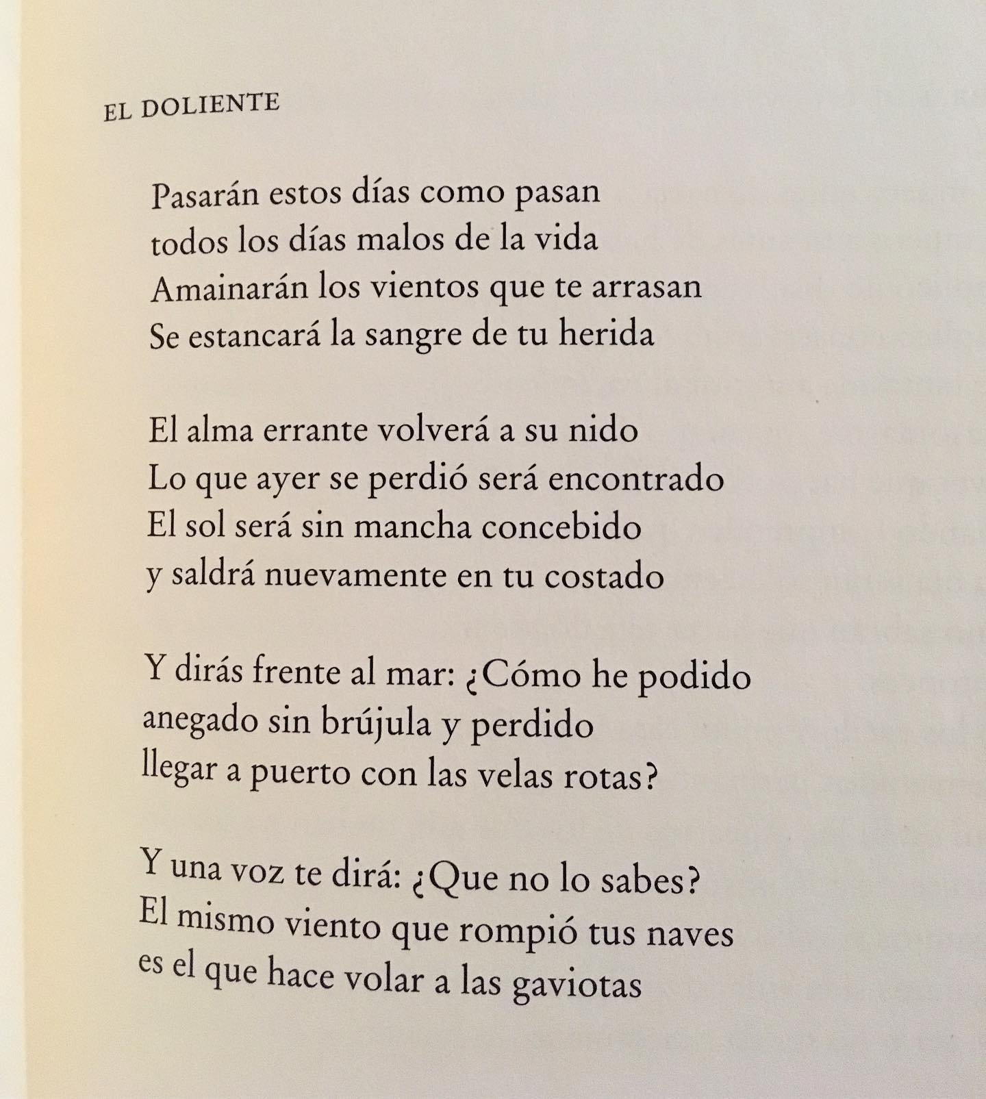Alejandría - El doliente Poema de Óscar Hahn del libro... | Facebook
