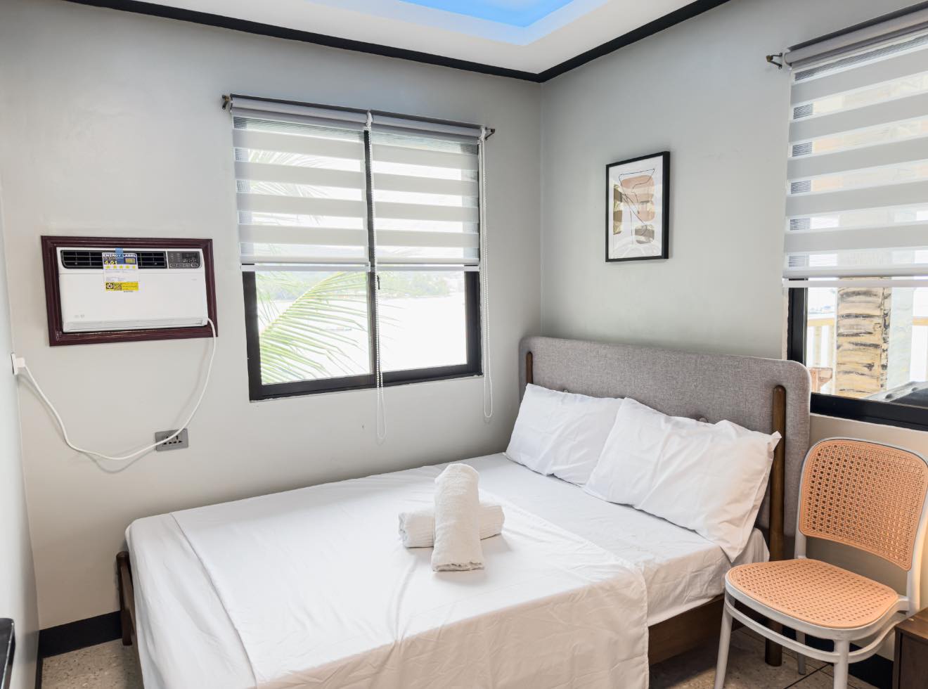 FOR DAILY/TRANSIENT RENTAL ... - Zarate’s Apartment | Facebook