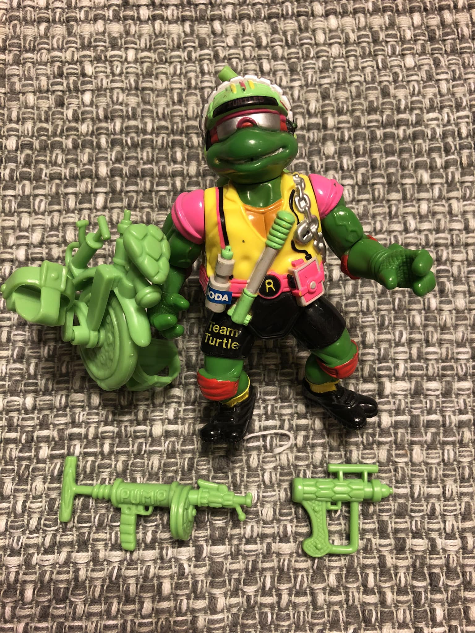 Sewer Cyclin Raph action figure with accessories