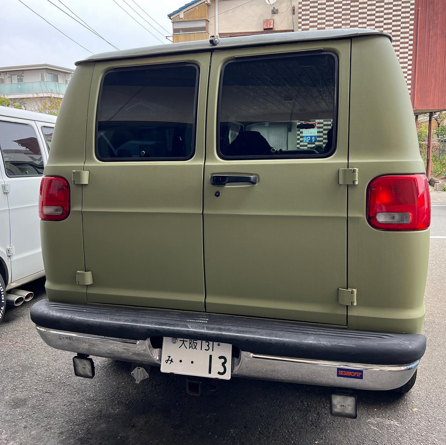 for sale 前期ダッジラムバン リア観音ドア/ミディアム5.7 乗り換え
