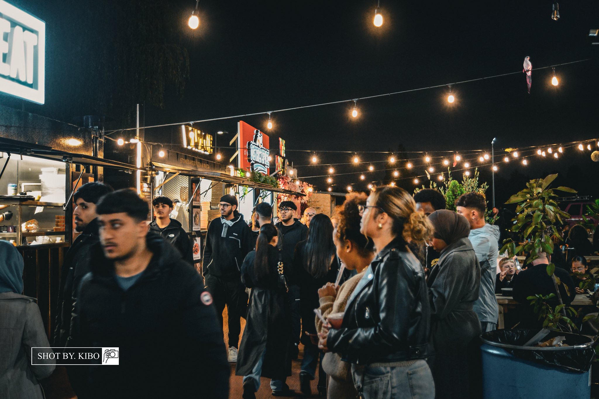 Kibo - A busy night at Walsall's Rooftop FoodCourt I haven't eaten from ...