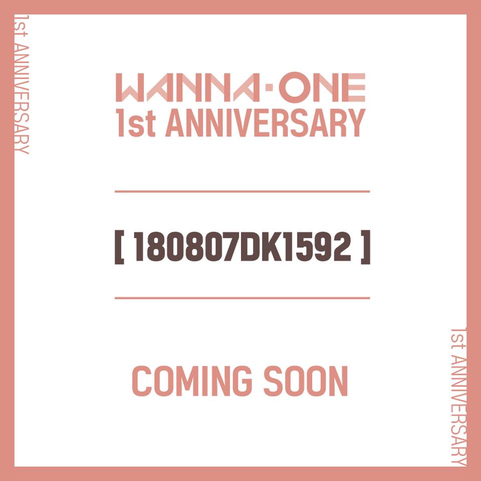 Wanna One | 1st Mini Album Cover (Sky Ver.) 워너원의 데뷔 앨범 1X1