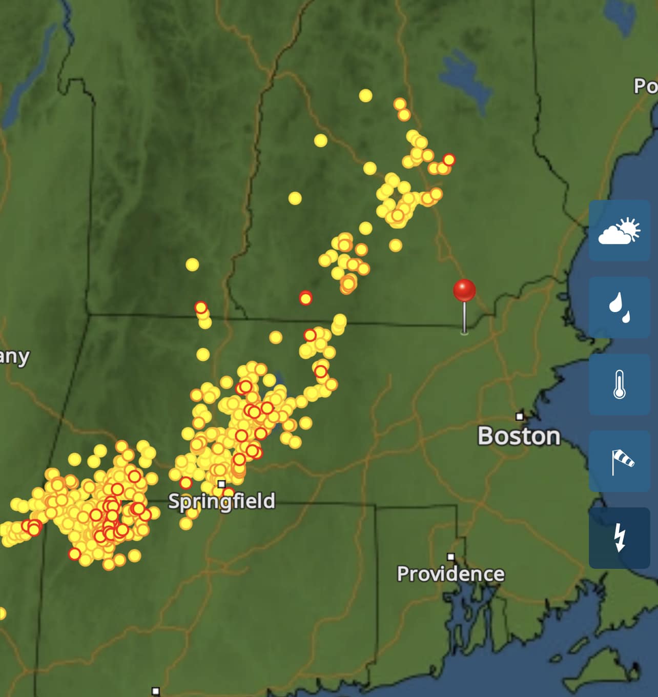Tons of lightning out in Western MA this evening! 7/13/23