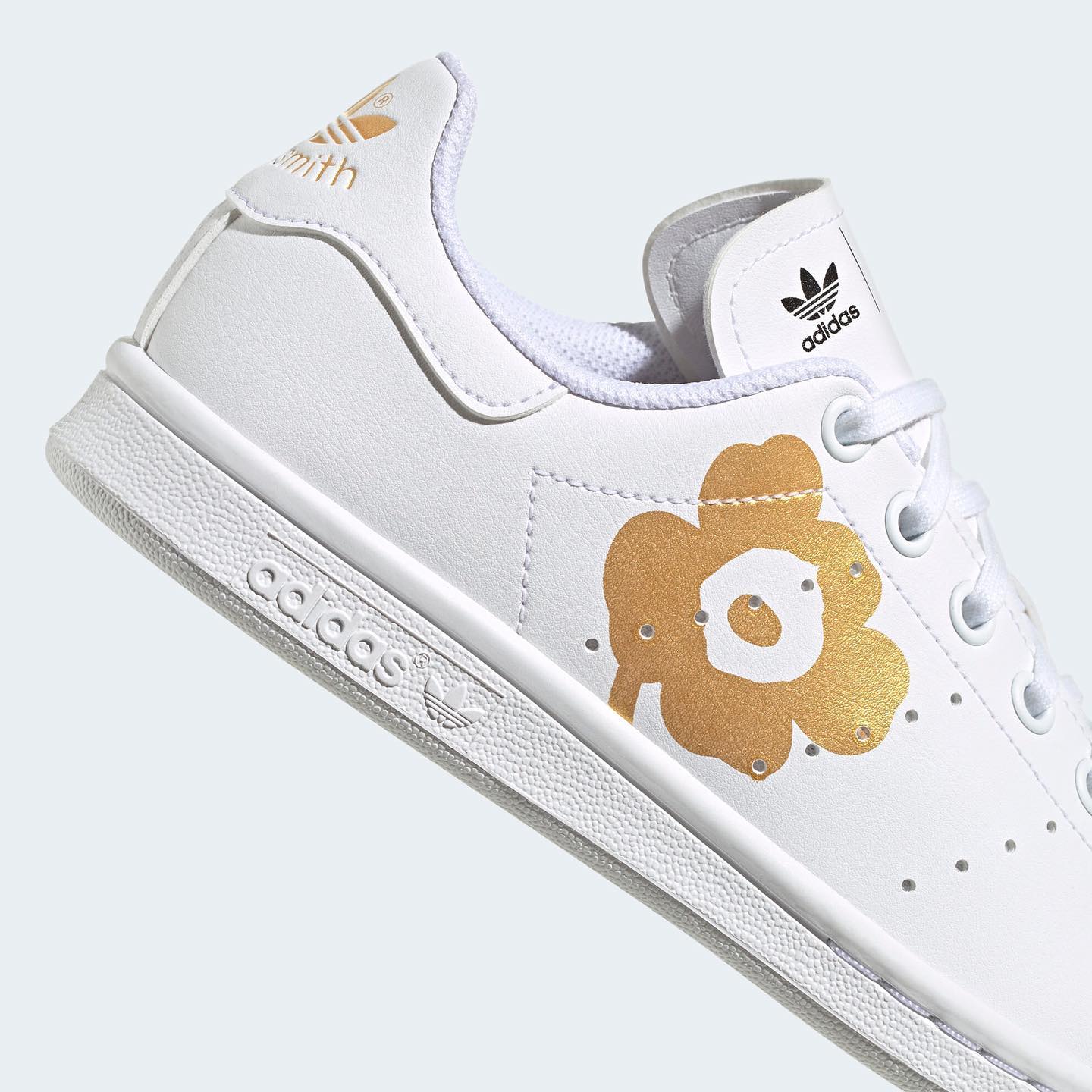adidas gazelle silver green womens Adidas Stan Smith WALL-E  Chamorro Sport