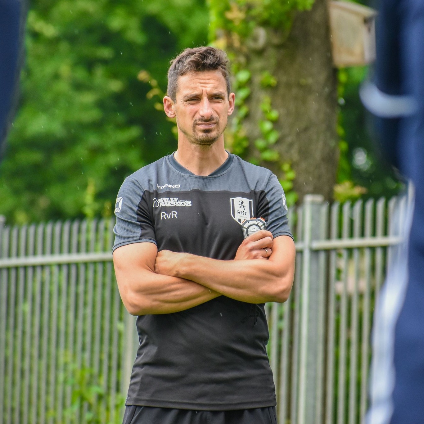 RKC Waalwijk - 🍰 Fysiotherapeut Robert van Riel viert...