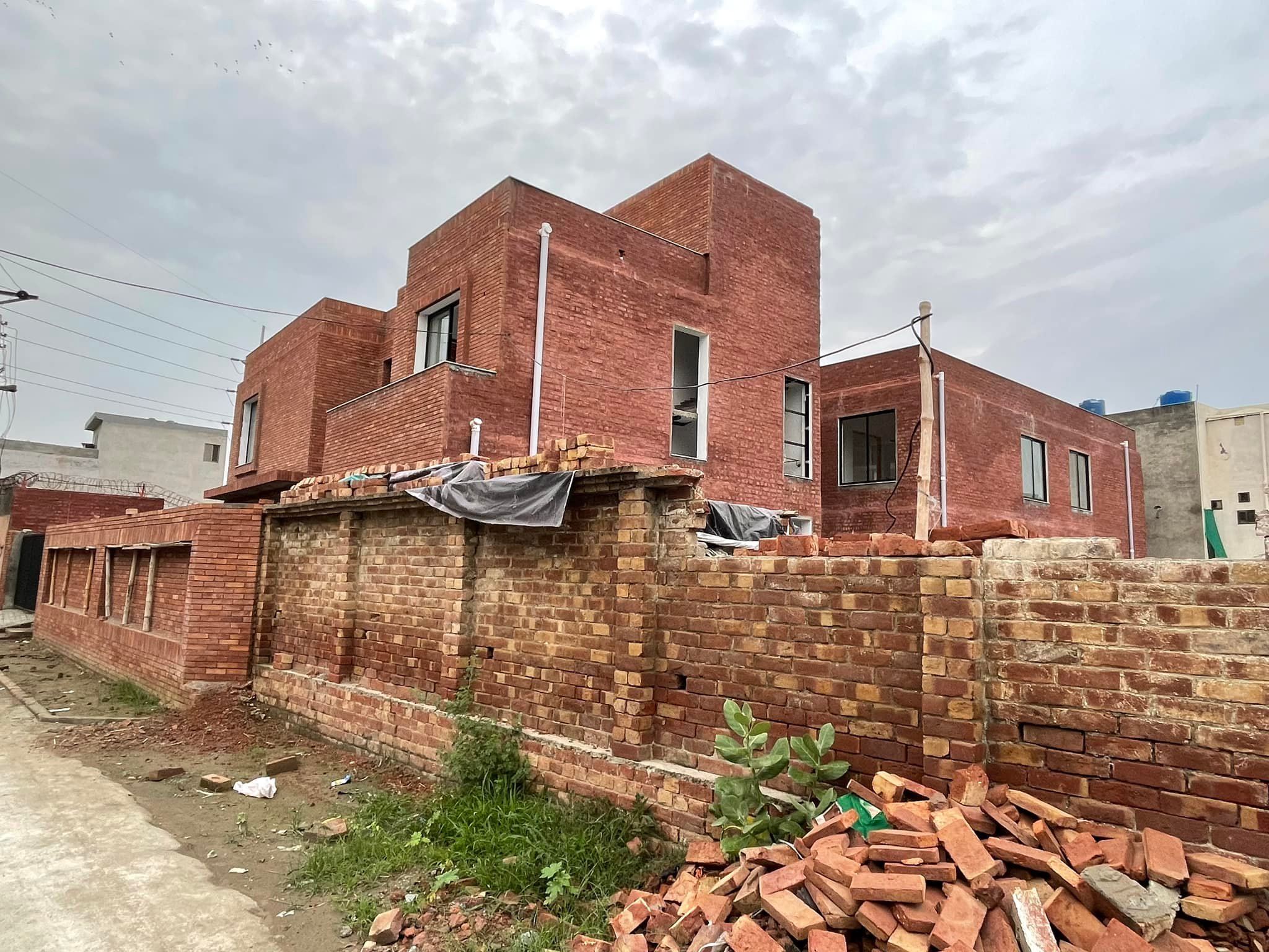 Tariq Aluminium & Glass | Lahore