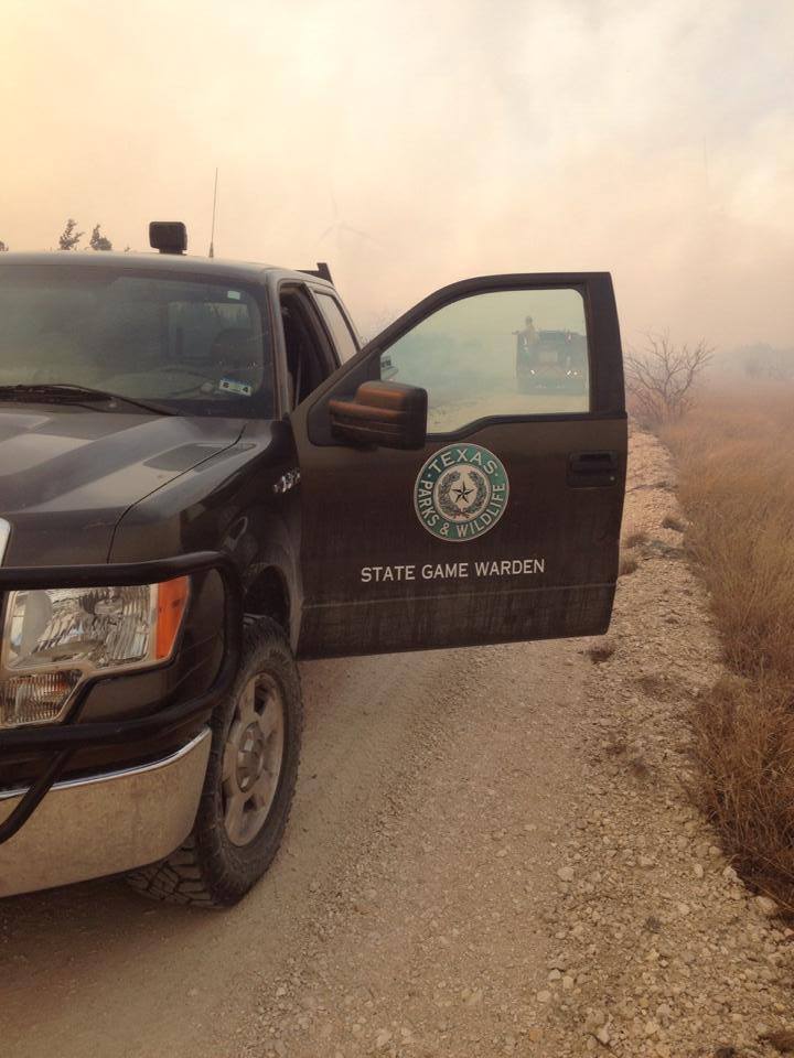 Texas Game Wardens - Nolan County Game Warden Jake Simmering assisting ...