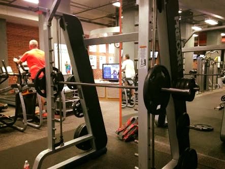 Ironhead fitness - SMITH MACHINE ADVANTAGES AND DISADVANTAGES Almost ...