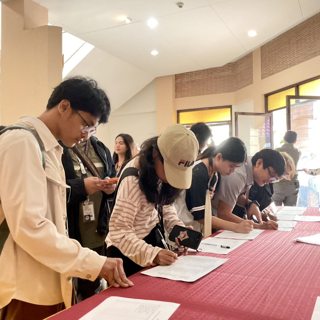HAPPENING NOW: The 4th UBian... - University of Batangas