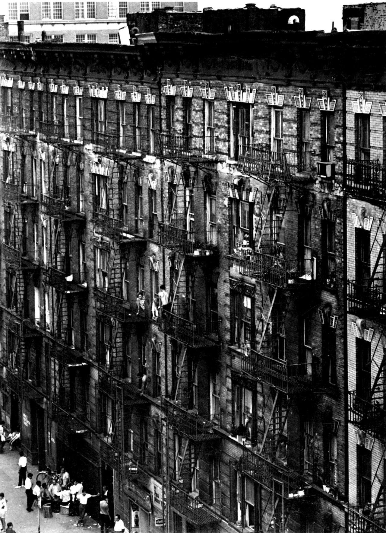 Photograph from the 'East 100th Street' series by Bruce Davidson
