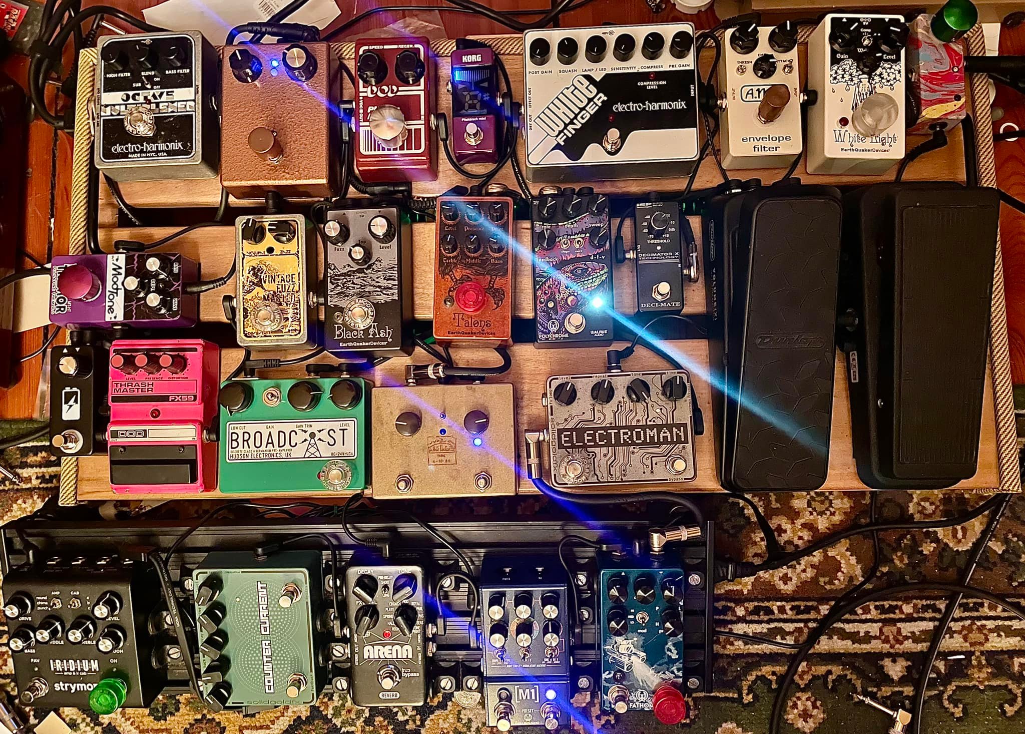 Earthquaker Devices White Light Reissue pedal review