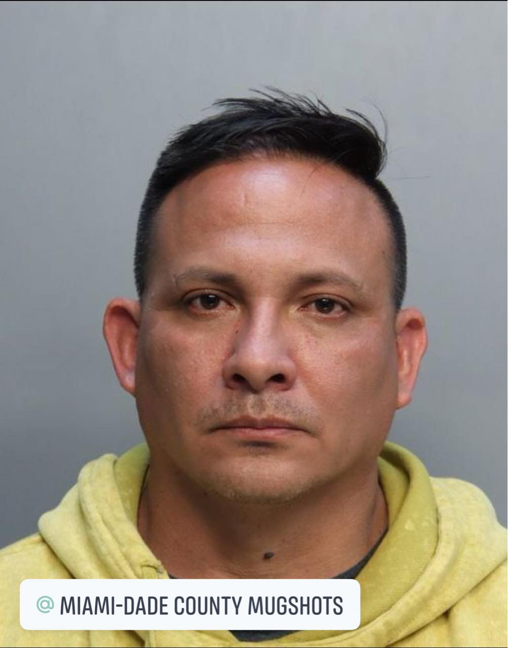Miami-Dade - MENDIOLA, JOSE EDUARDO DOB 08/13/1983 41 M Charges ...