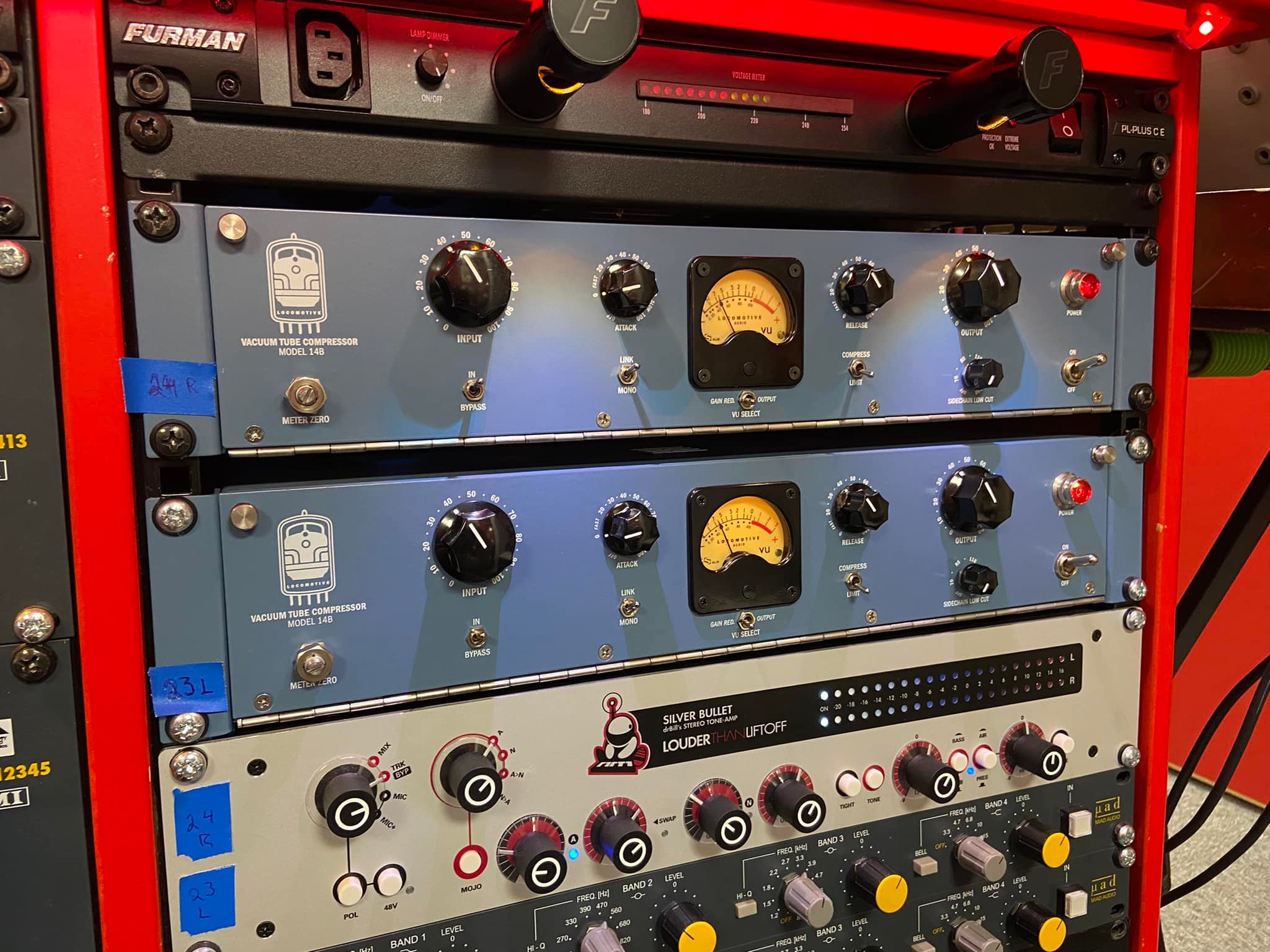 Unwrap - cleaning - routing ? Focusrite isomorphic blue 315 x 