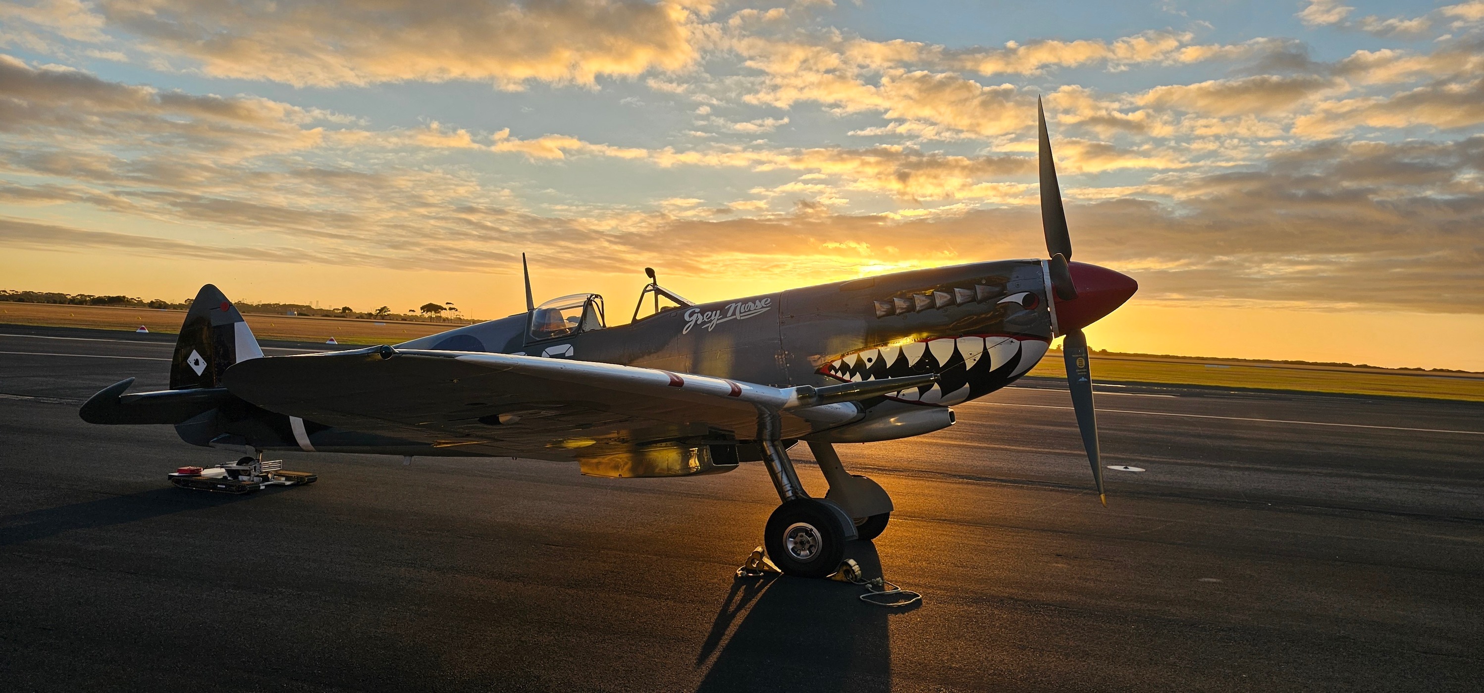 Friends of RAAF 100 Squadron | Early morning shot at RAAF Base Point ...