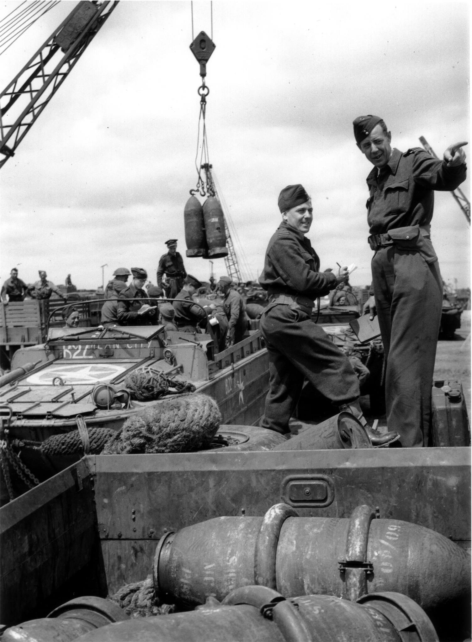 RAF - 6 July 1944 Members of No. 89 RAF Embarkation Unit, based in ...